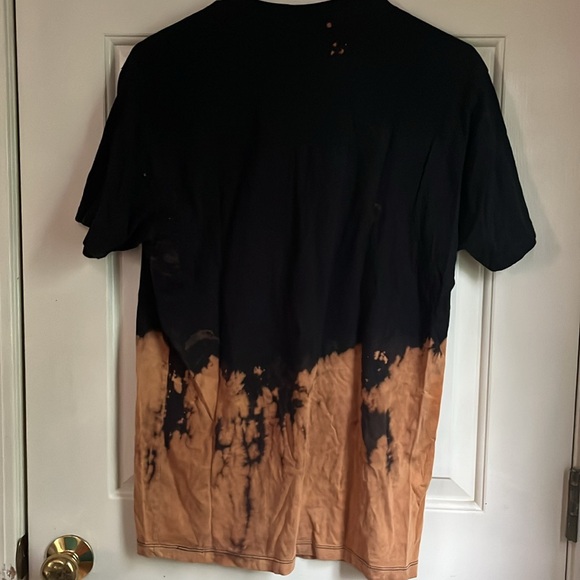 Pulp Fiction short sleeve tshirt in men’s medium. GUC - Picture 3 of 3